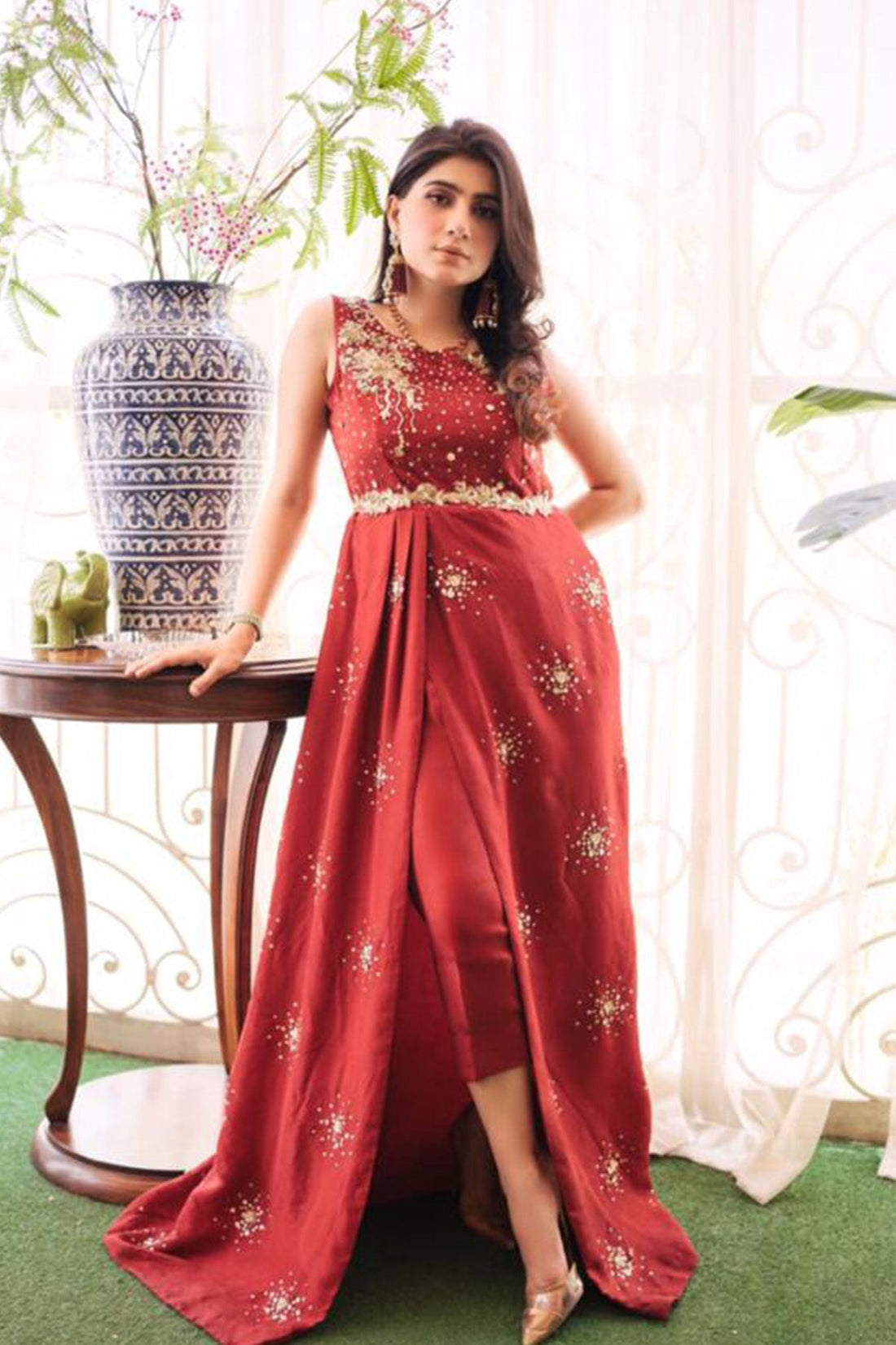 Tabyaa | Luxury Formals | Zinniea - Official Tabyaa stockist in UK - Sakeena London