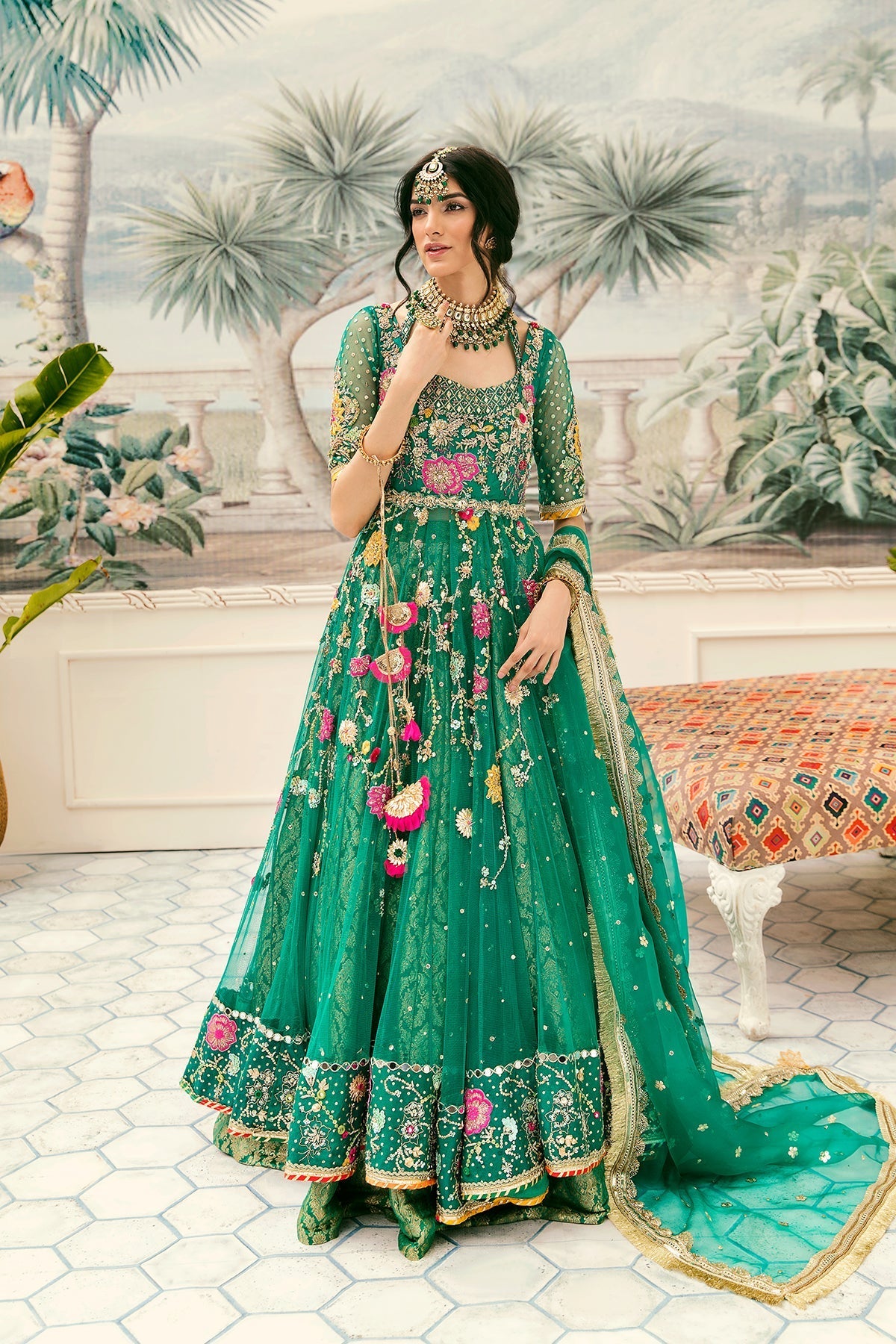 Tabyaa | Nira Bridals | Bella - Official Tabyaa stockist in UK - Sakeena London