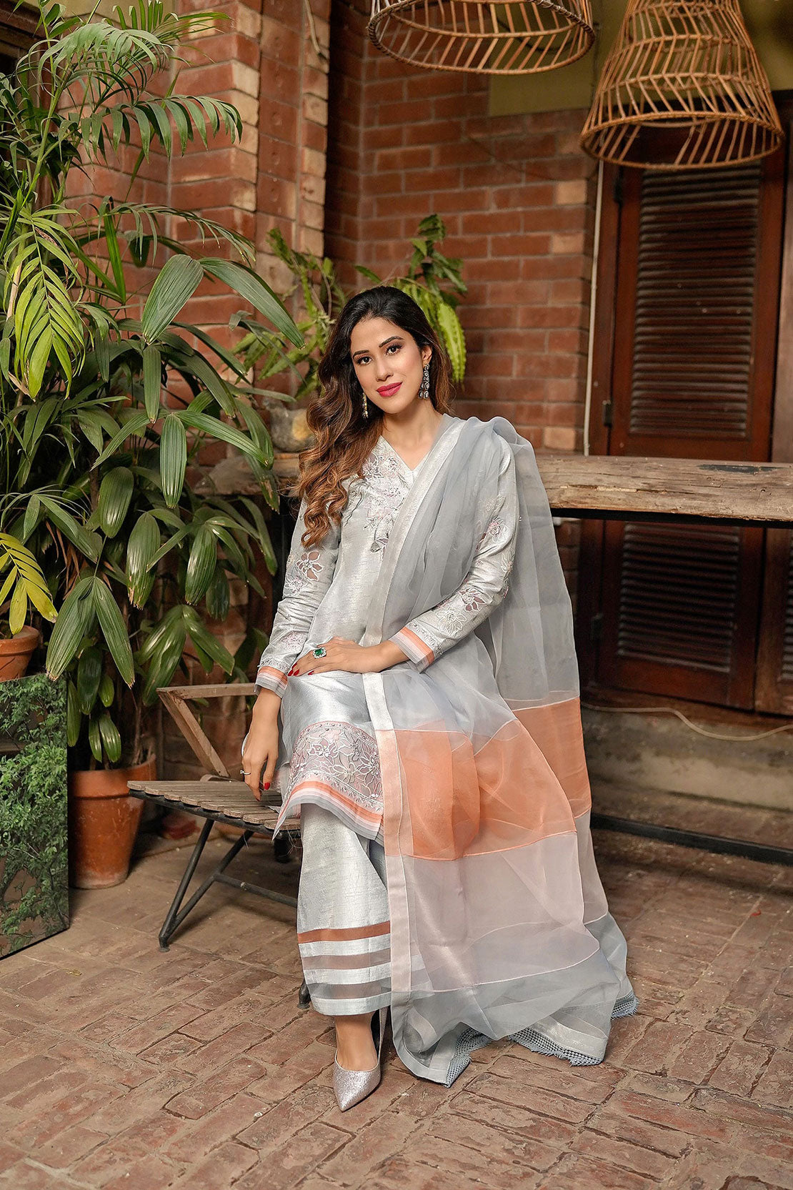 Leon | Leon Luxe Collection | Peach Oyster - Official Leon stockist in UK - Sakeena London