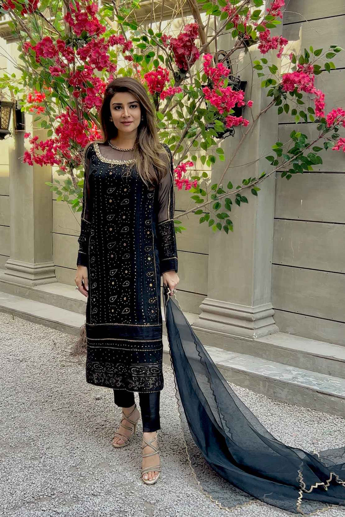 Leon | Leon Luxe Collection | RAVEN - Official Leon stockist in UK - Sakeena London