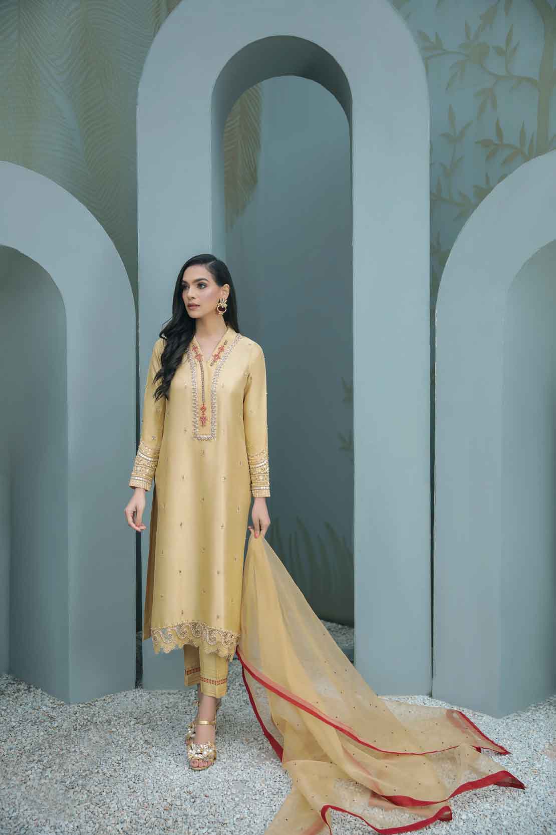 Leon | Leon Luxe Collection | ZARINA - Official Leon stockist in UK - Sakeena London