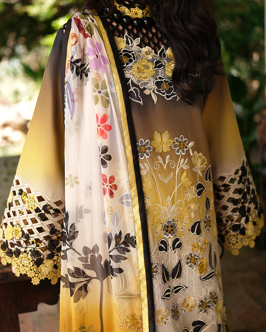 Mushq | Amoi Luxury Lawn | Timeless Charm