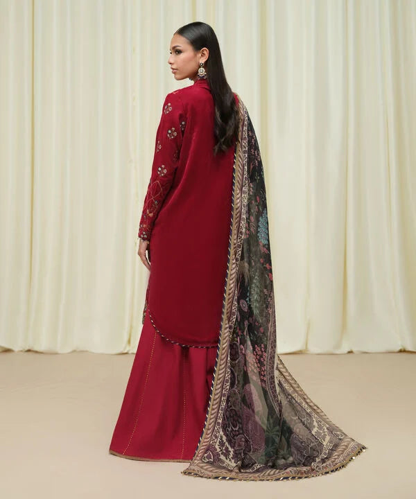 Sapphire | Fall Winter 25 |3 Piece - Embroidered Velvet Suit U3FELX25V621 - Official Sapphire stockist in UK - Sakeena London