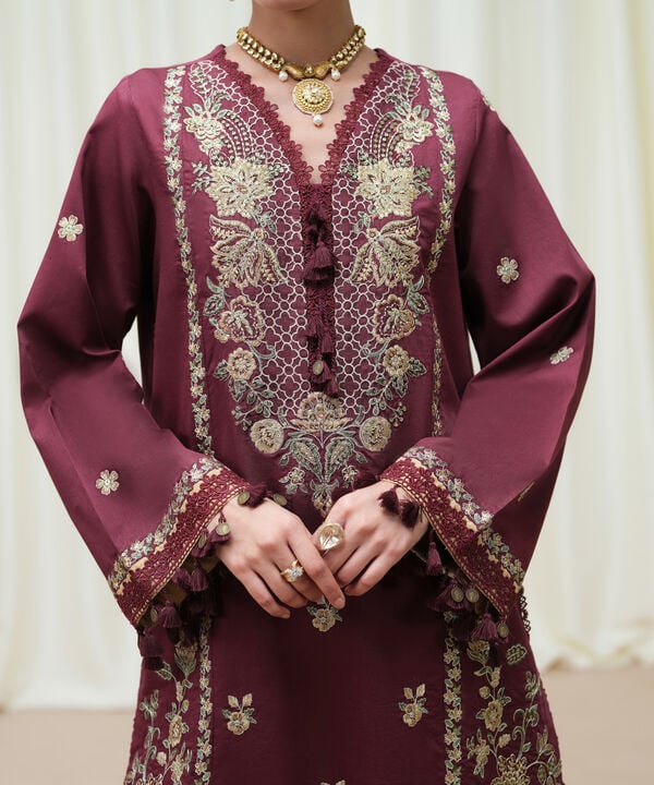 Sapphire | Fall Winter 25 |3 Piece - Embroidered Cotton Satin Suit U3PESD25V616 - Official Sapphire stockist in UK - Sakeena London