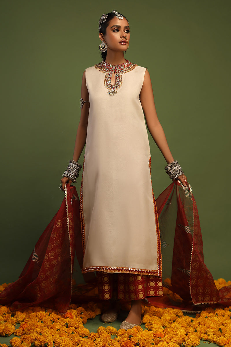 Wardha Saleem | Luxury Pret Traditional Wear | NAQSH - SHIRT WITH IZAAR (2 PC) - Official Wardha Saleem stockist in UK - Sakeena London