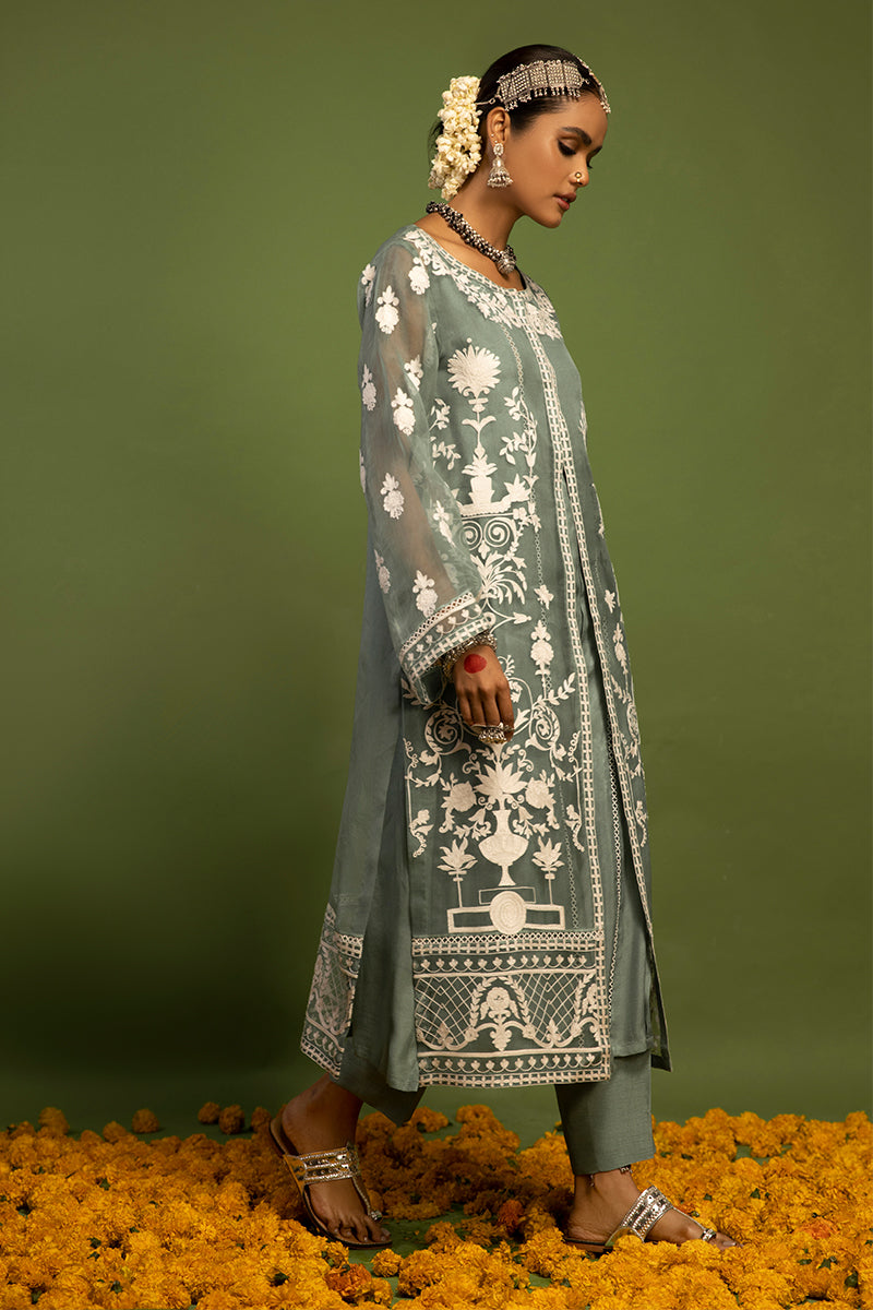 Wardha Saleem | Luxury Pret Traditional Wear | SHAJAR - AARI WORK (2 PC) - Official Wardha Saleem stockist in UK - Sakeena London