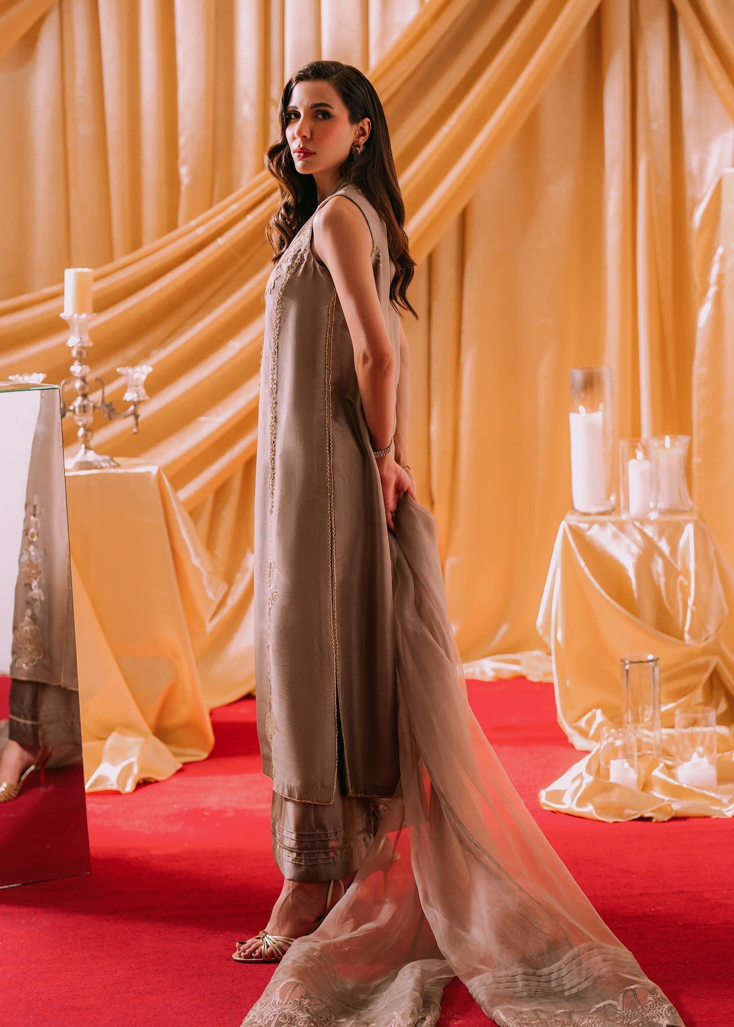 Umsha | Makhmal Winter Faves 24 | Crockery - Official Umsha stockist in UK - Sakeena London