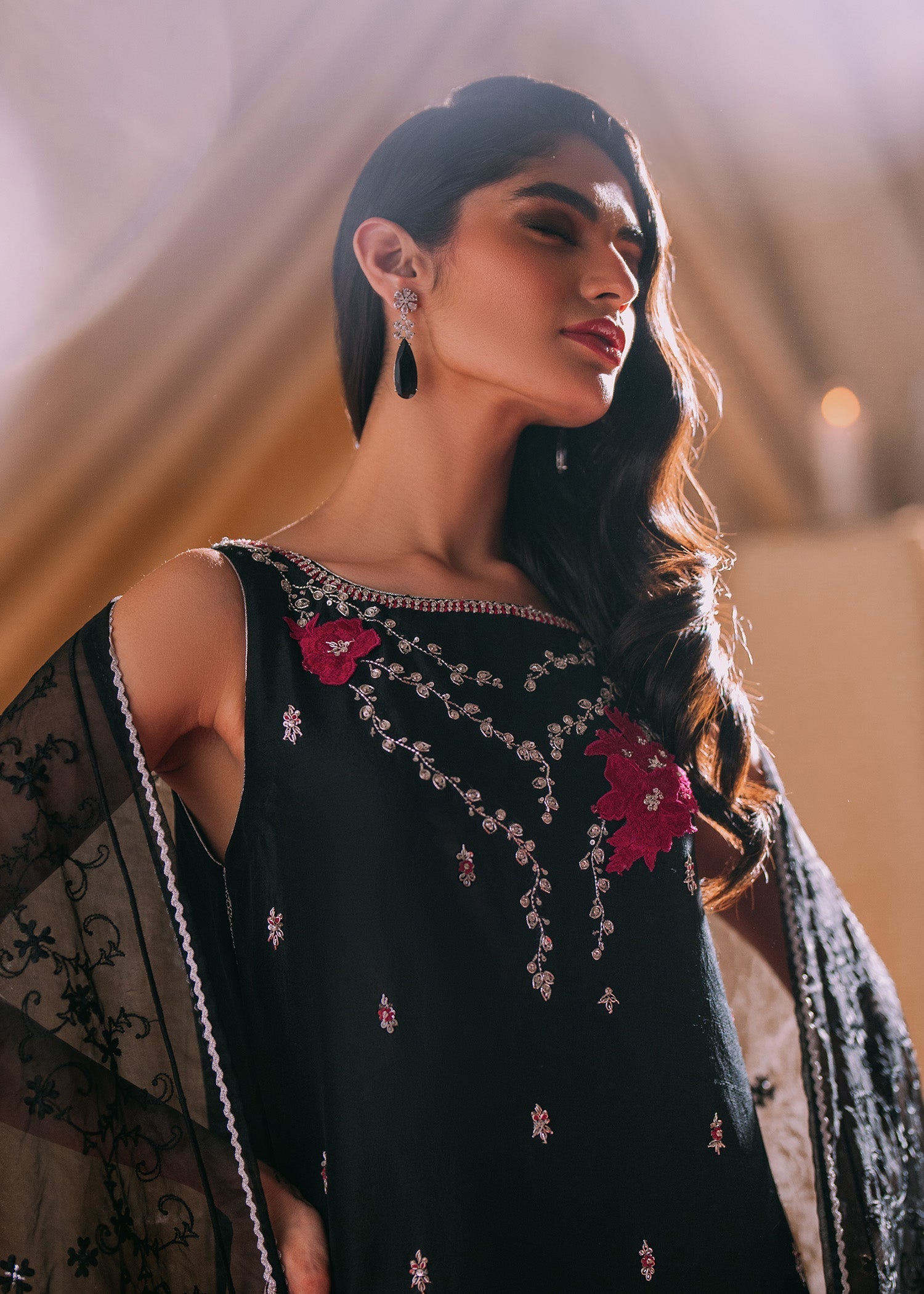 Umsha | Makhmal Winter Faves 24 | Smoked Pearl - Official Umsha stockist in UK - Sakeena London