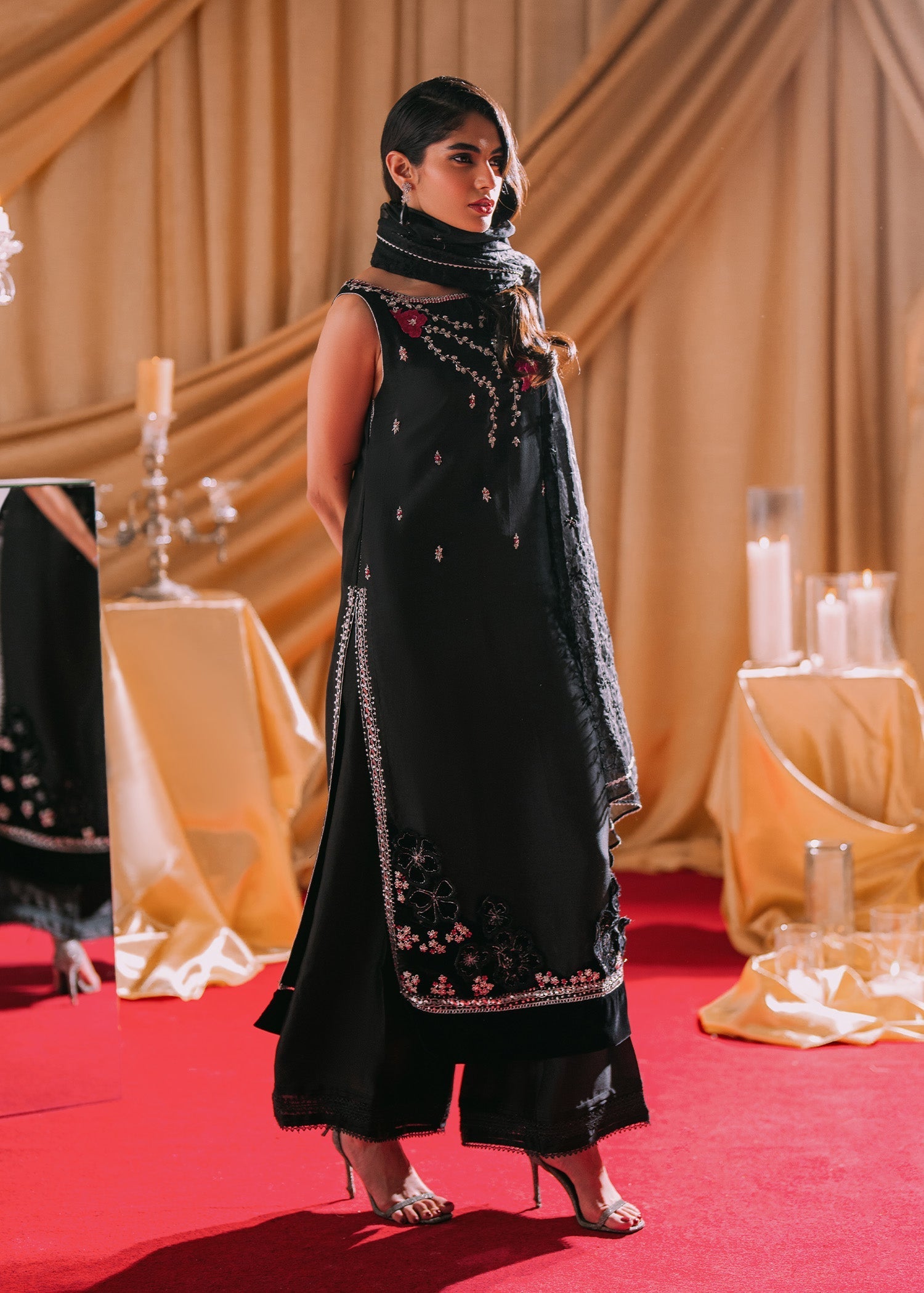 Umsha | Makhmal Winter Faves 24 | Smoked Pearl - Official Umsha stockist in UK - Sakeena London