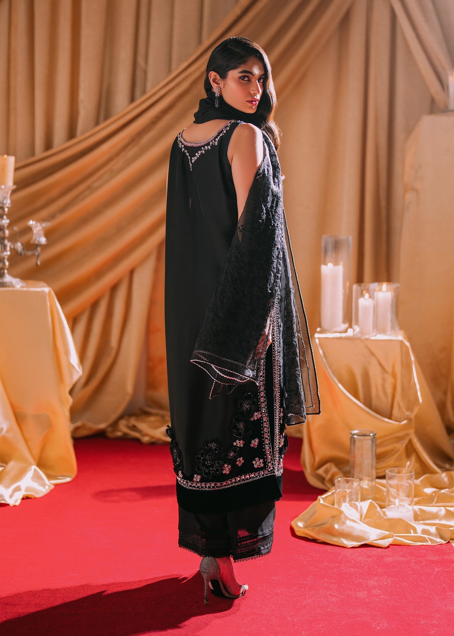 Umsha | Makhmal Winter Faves 24 | Smoked Pearl - Official Umsha stockist in UK - Sakeena London