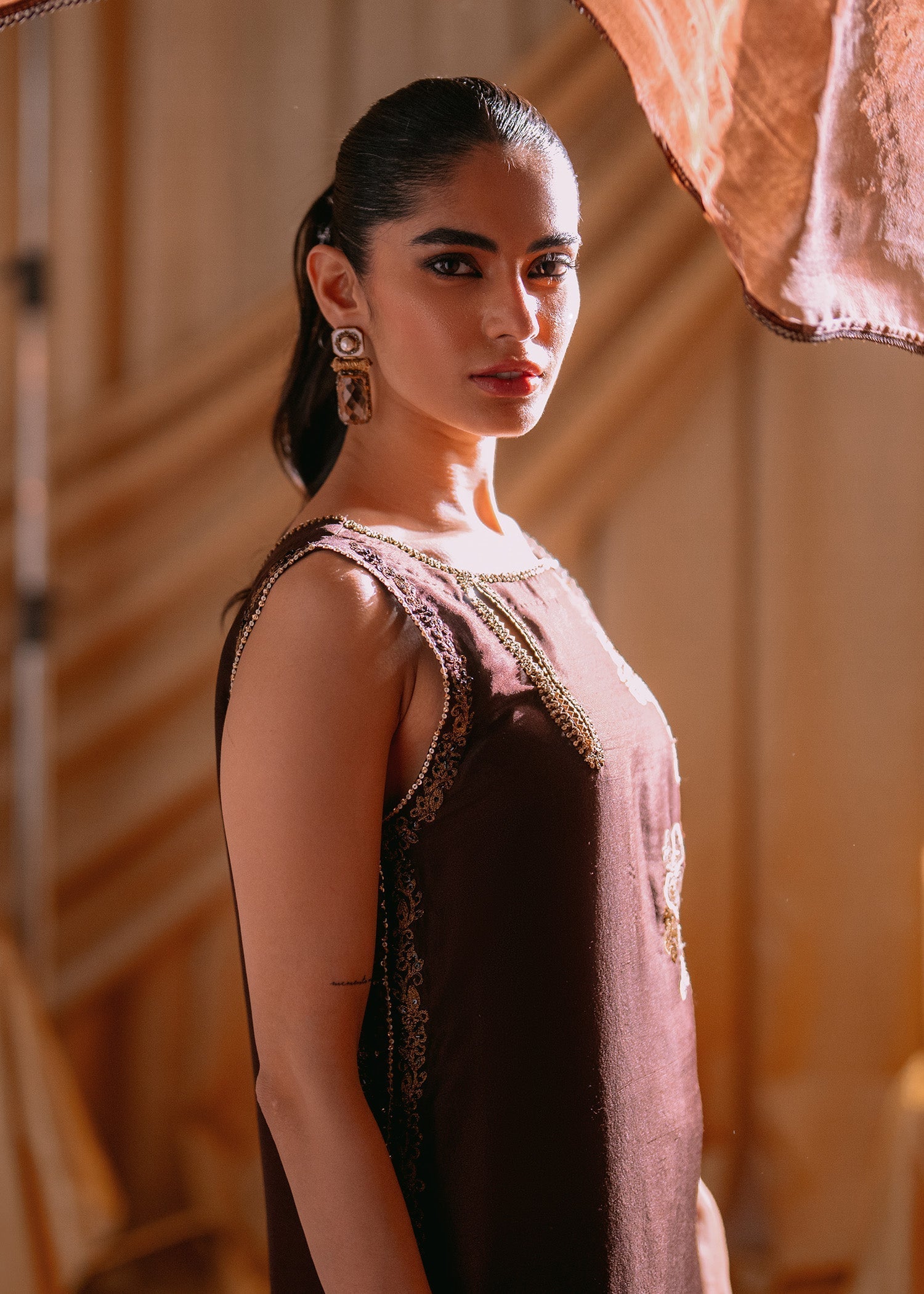 Umsha | Makhmal Winter Faves 24 | Brunette - Official Umsha stockist in UK - Sakeena London