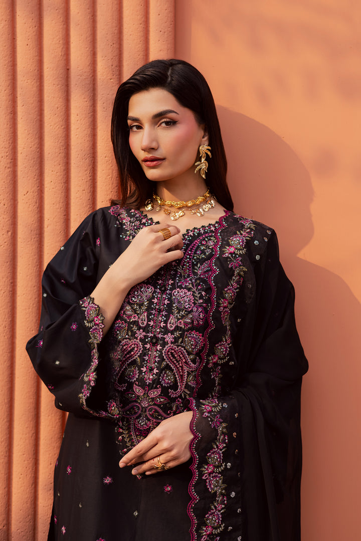Batik | Winter 25 | Unaiza