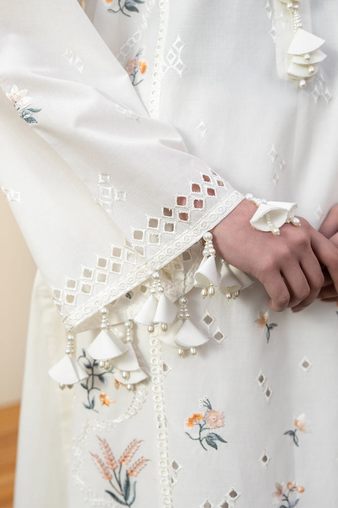 Cross Stitch | Emb Lawn Mahiri 26 | PRISTINE IVORY