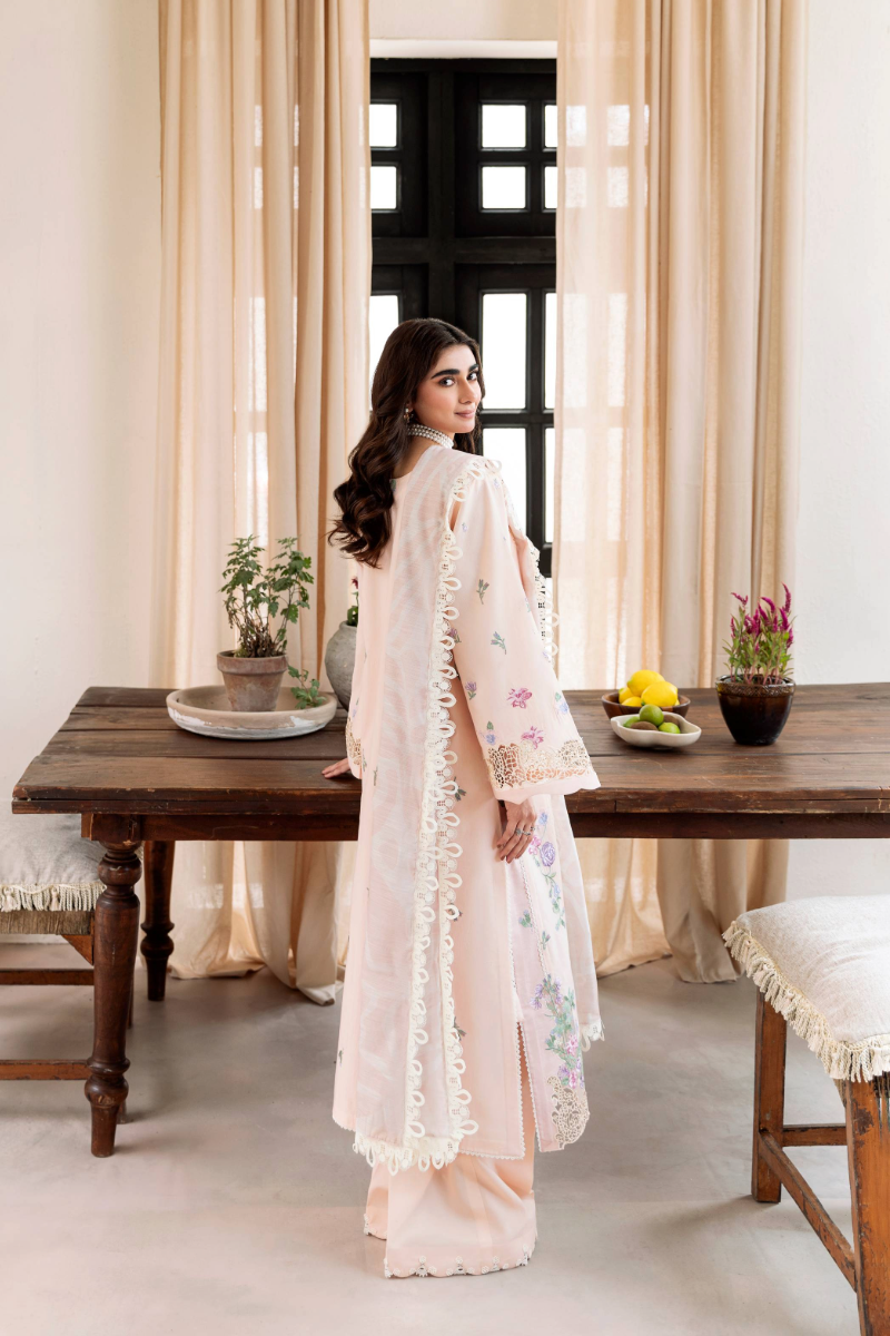 Manara | Mgrolia Garden 25 | CELINE - Official Manara stockist in UK - Sakeena London