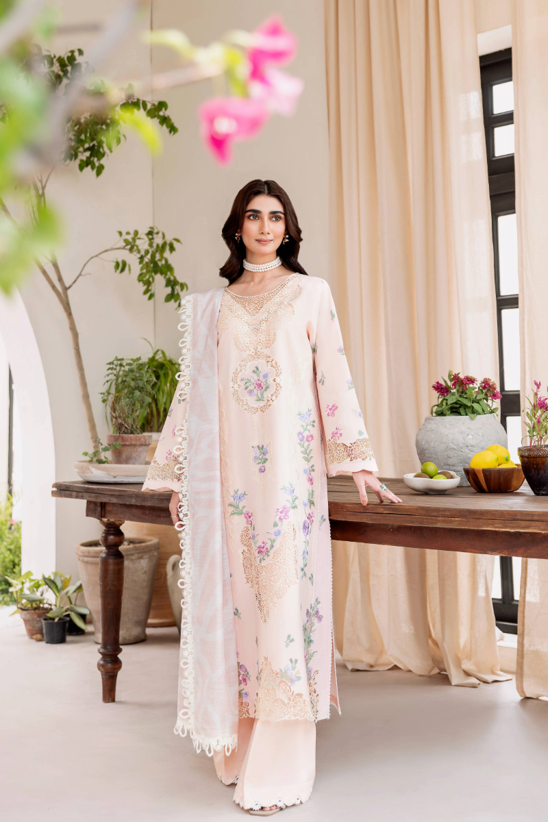 Manara | Mgrolia Garden 25 | CELINE - Official Manara stockist in UK - Sakeena London