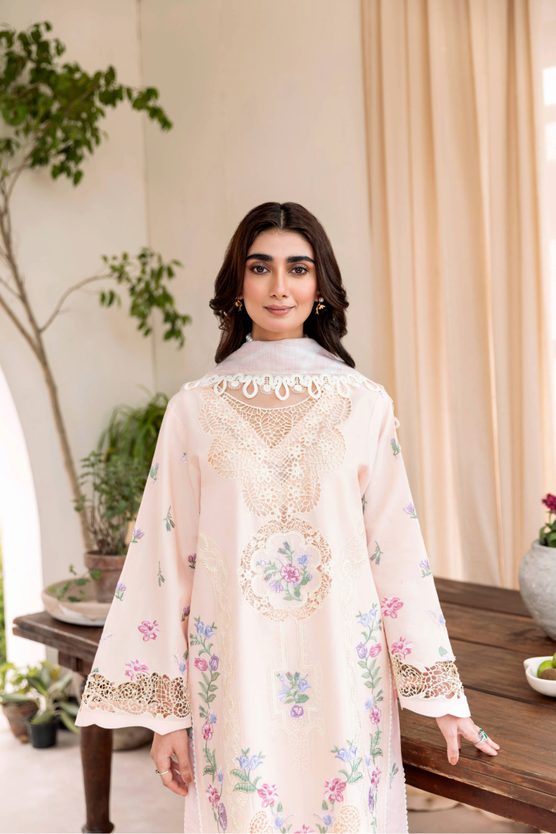 Manara | Mgrolia Garden 25 | CELINE - Official Manara stockist in UK - Sakeena London