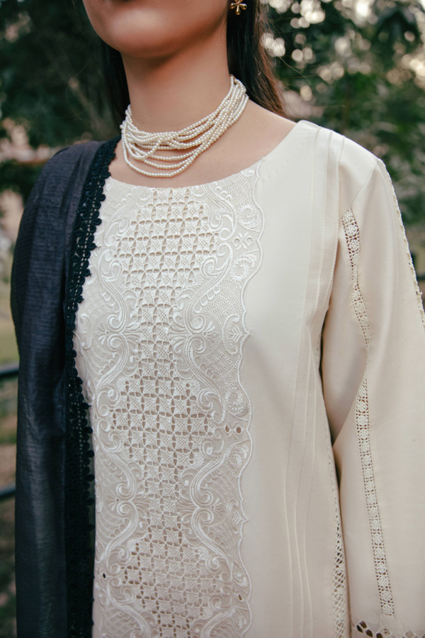 Manara | Vintage Flora 25 | SEHER - Official Manara stockist in UK - Sakeena London