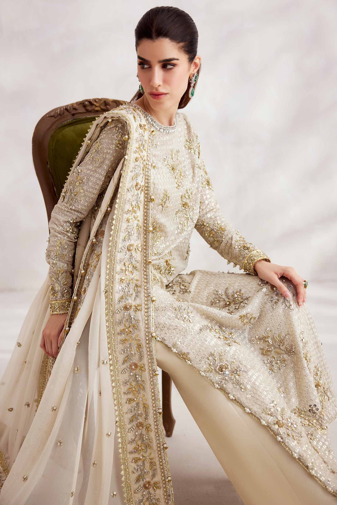 Elan | Wedding Formals | TRÃSOR (EP-21216)