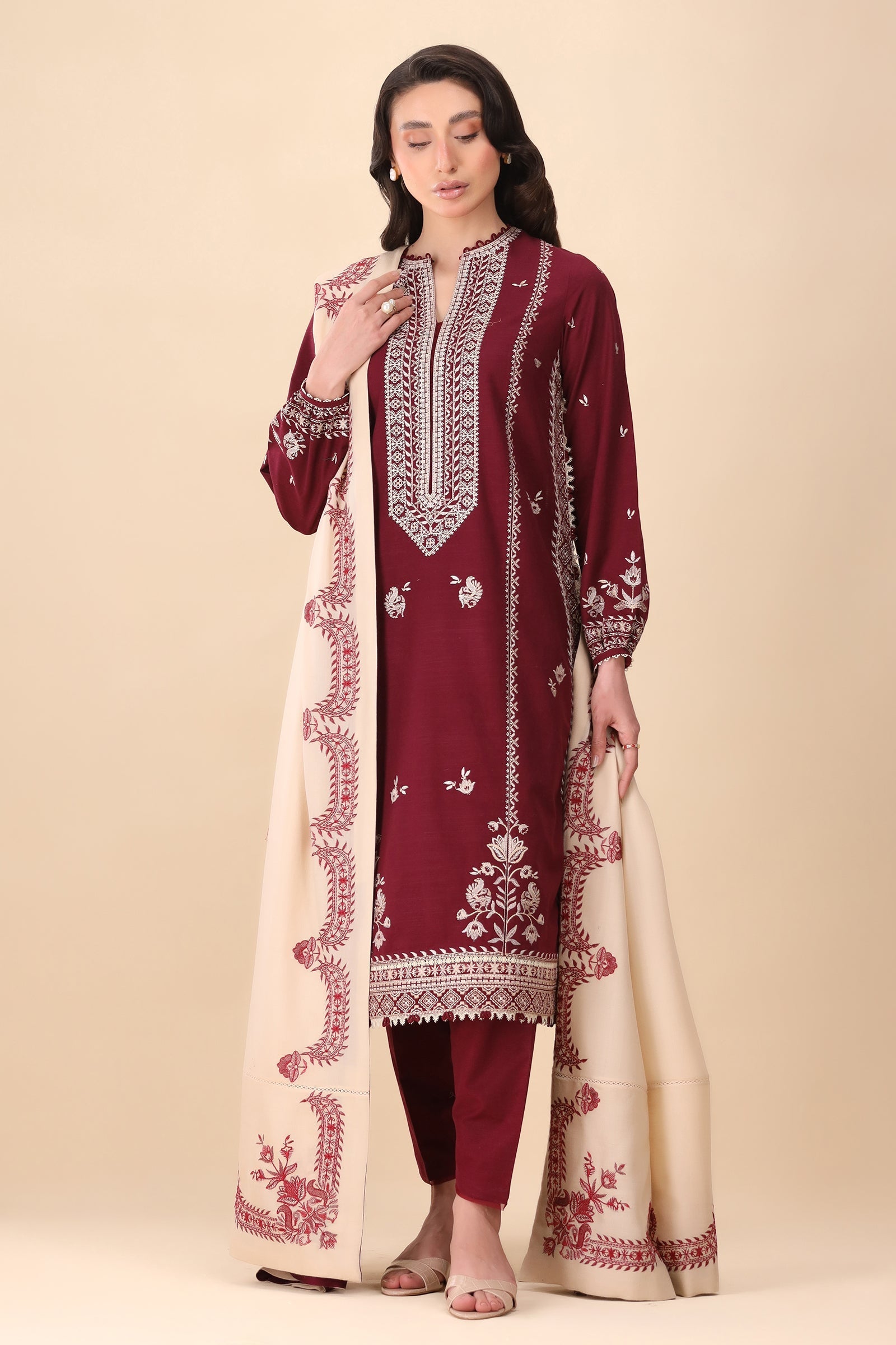 Zaha | Staples | SCARLET (ZRW-21322) - Official Zaha stockist in UK - Sakeena London