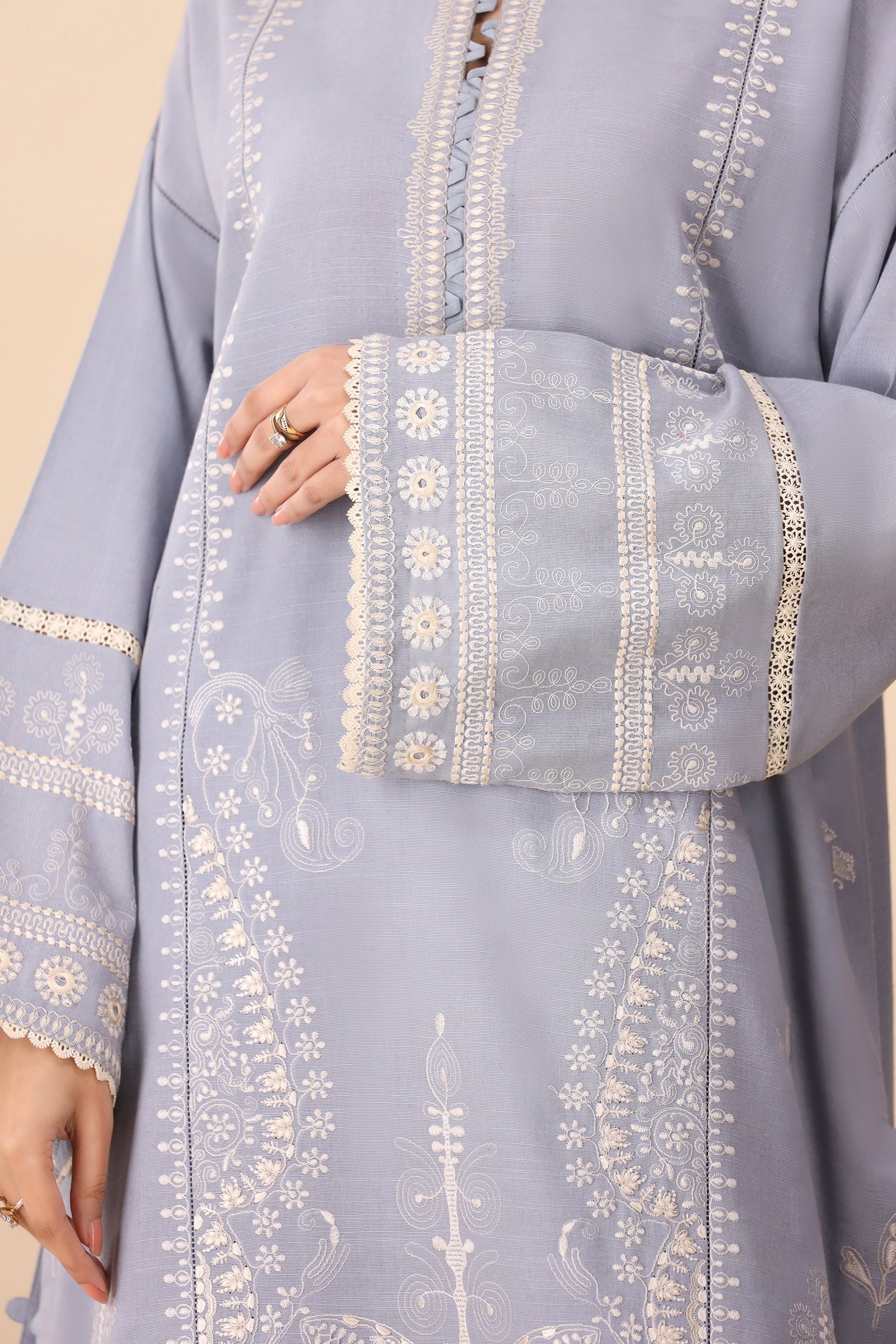 Zaha | Staples | ELARA (ZRW-21323) - Official Zaha stockist in UK - Sakeena London