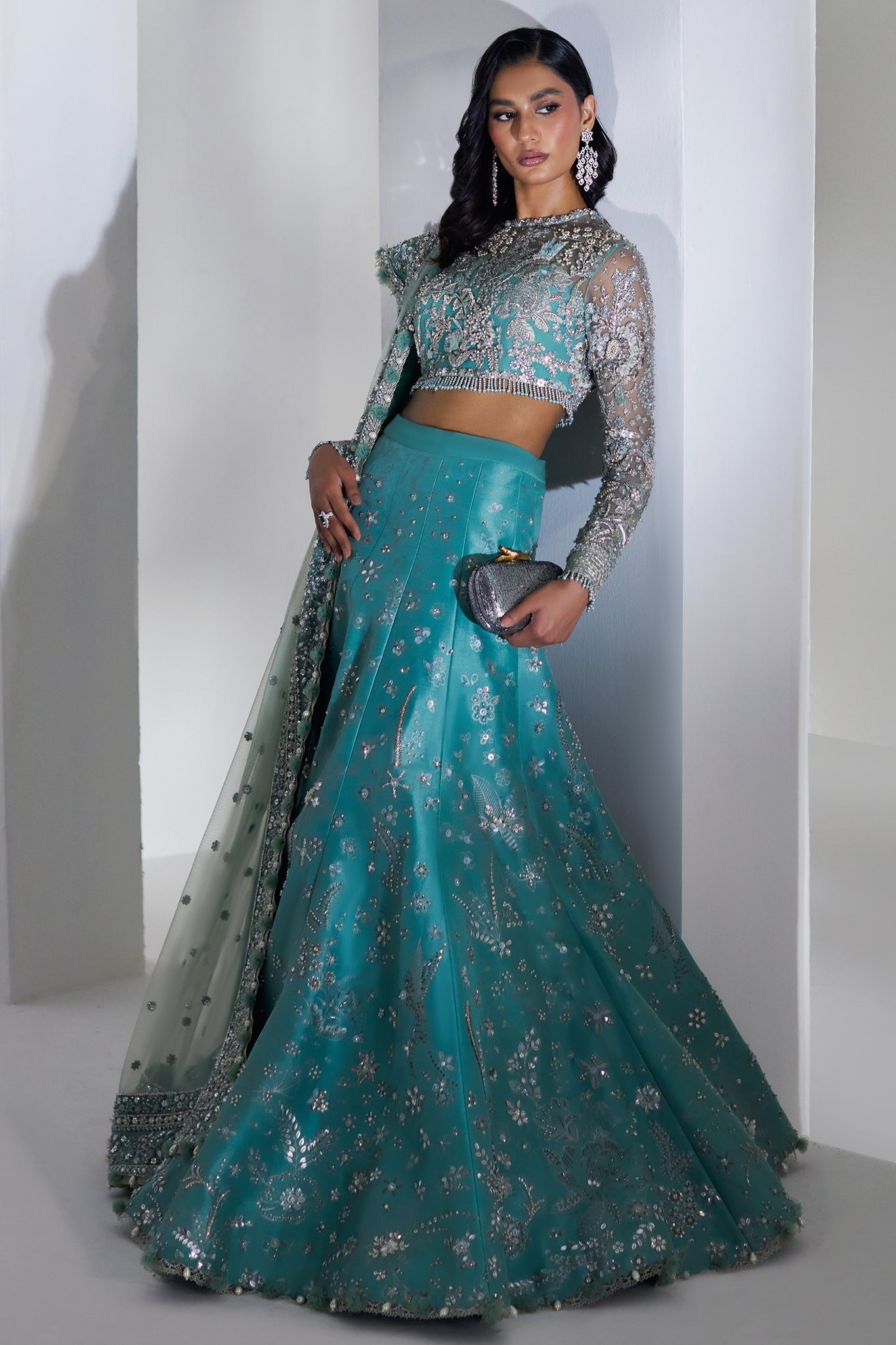 Elan | Luxury Wedding Wears | ÃTINCELLE DE CRISTAL (EP-21007)