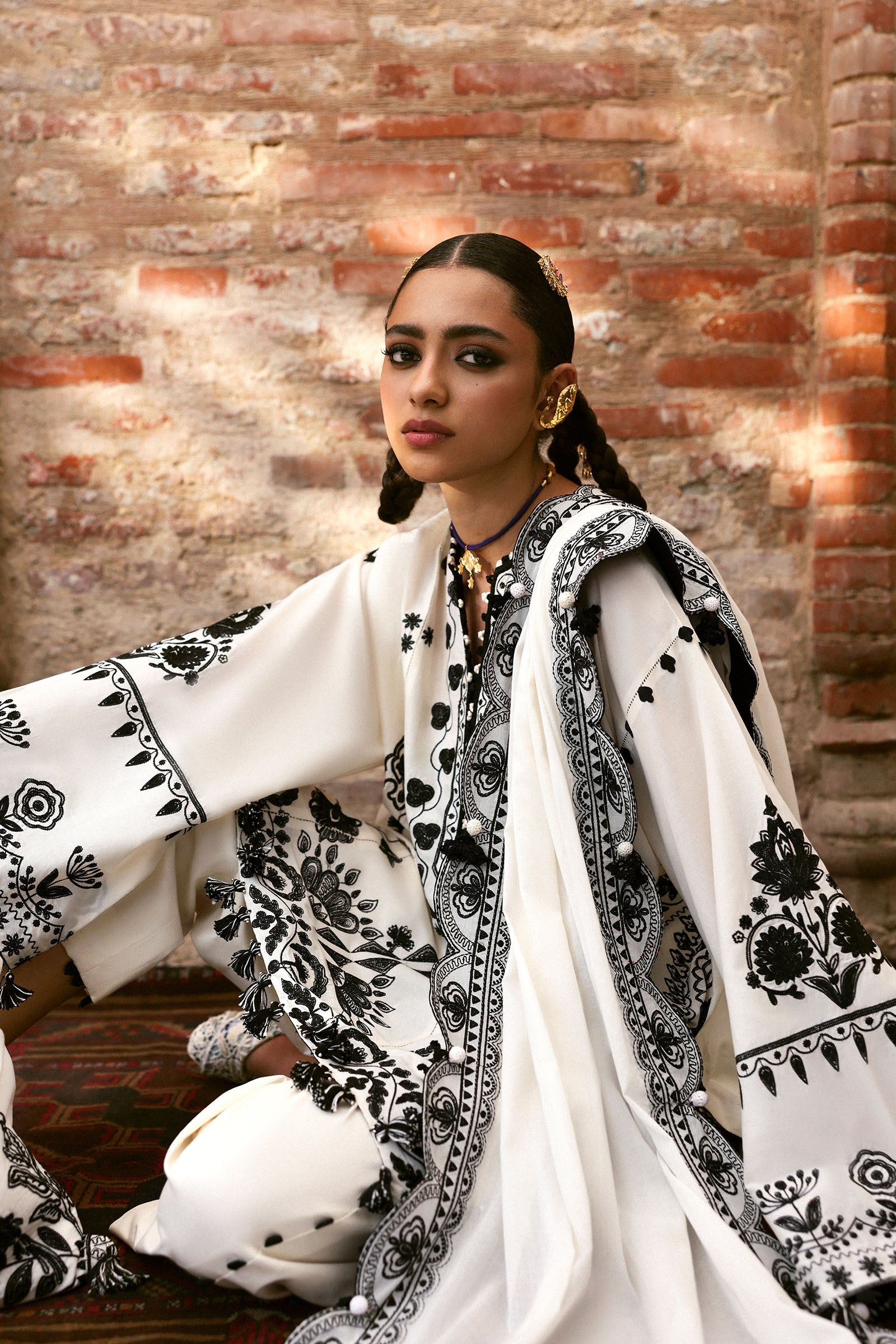 Zaha | Festive Lawn 25 | ZARMINA (ZF-25-08) - Official Zaha stockist in UK - Sakeena London