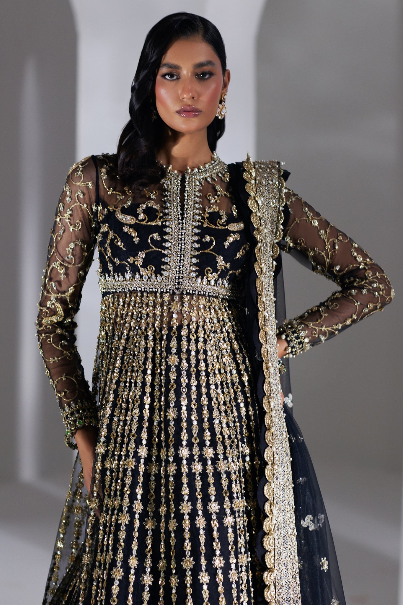 Elan | Luxury Wedding Wears | LUEUR DORÃE (EP-21000)