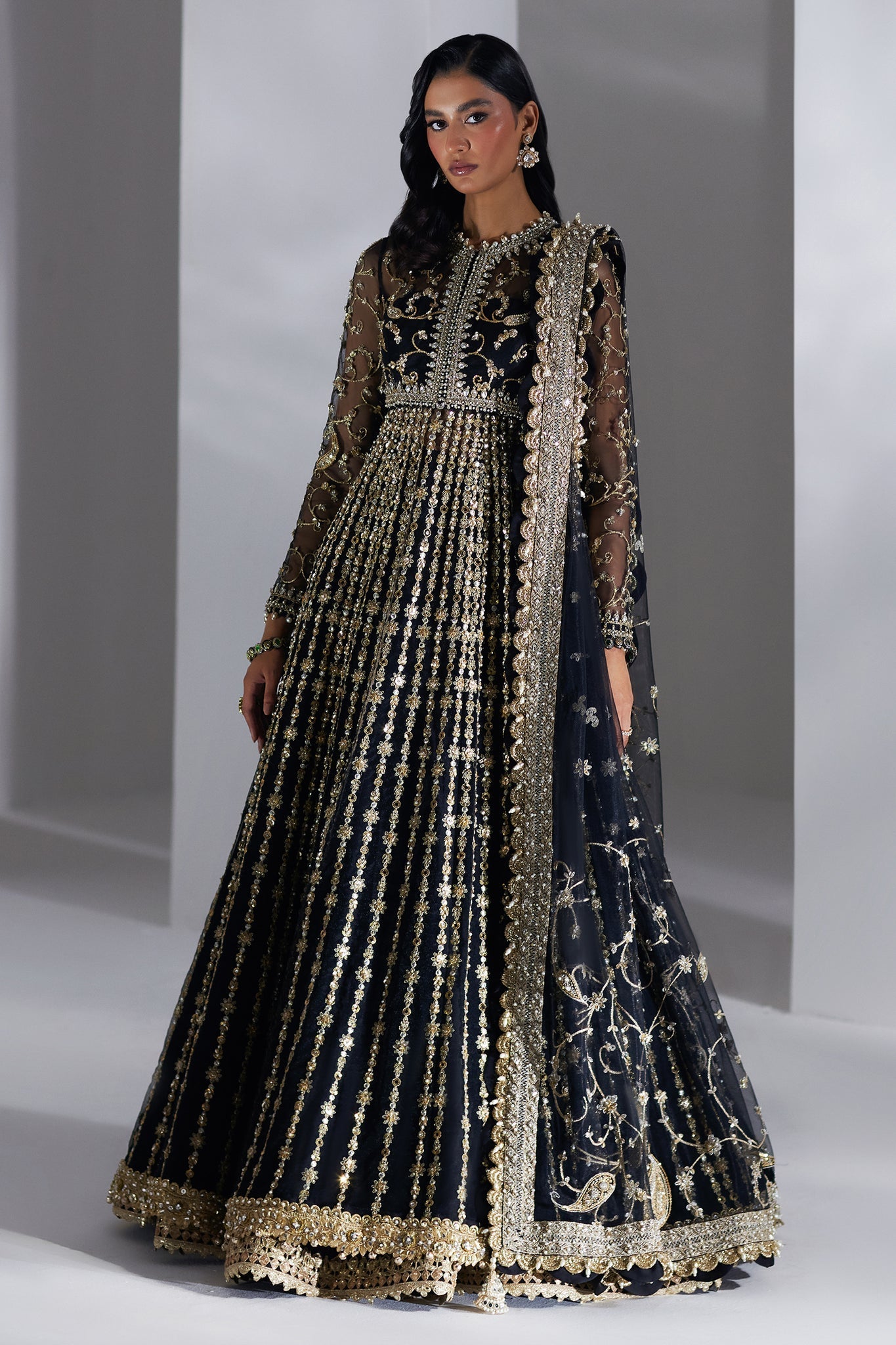 Elan | Luxury Wedding Wears | LUEUR DORÃE (EP-21000)