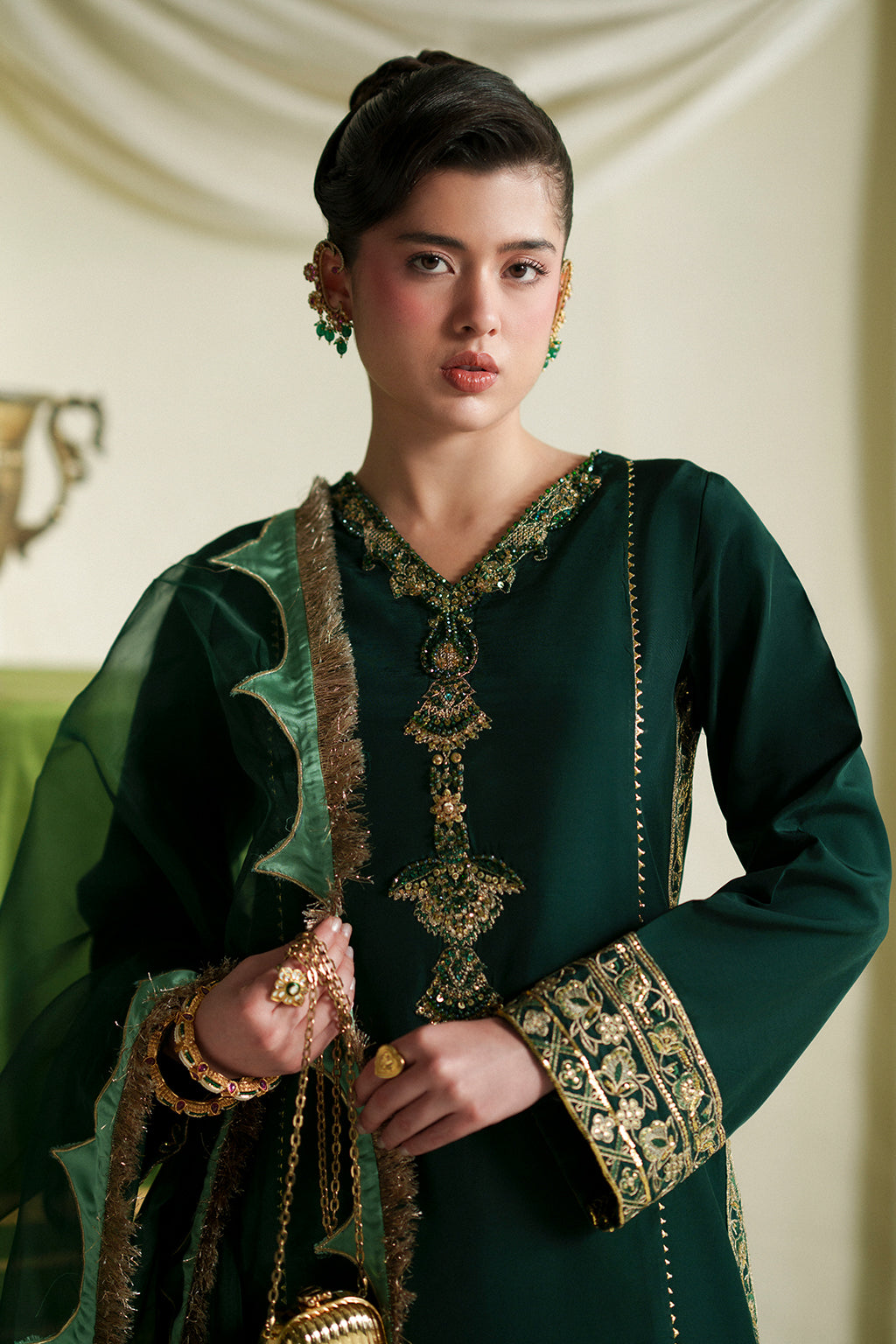 Vanya | The Regal Edit | FF-77