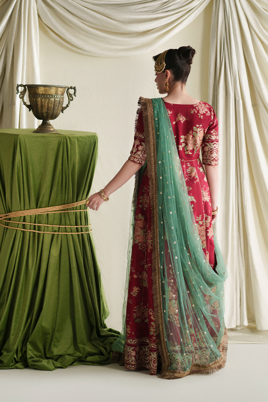 Vanya | The Regal Edit | FF-71