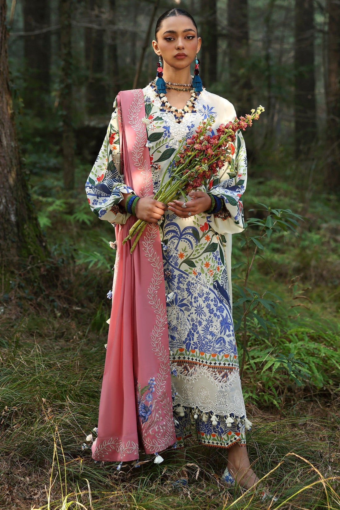 Zaha | Lawn 25 | WHITE SOLANA (ZL25-03 B) - Official Zaha stockist in UK - Sakeena London