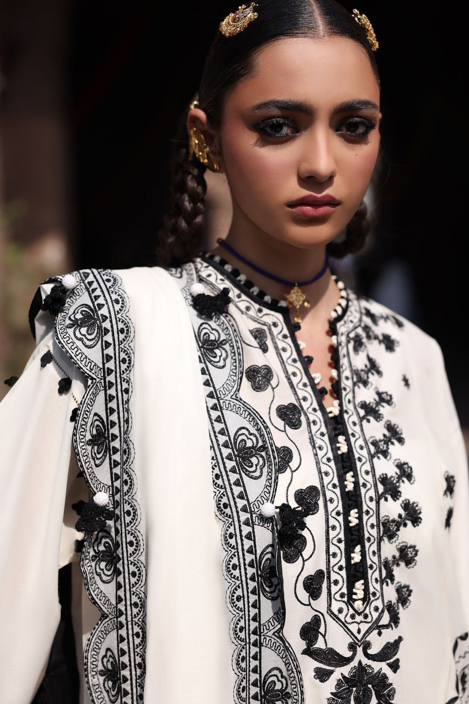 Zaha | Festive Lawn 25 | ZARMINA (ZF-25-08) - Official Zaha stockist in UK - Sakeena London