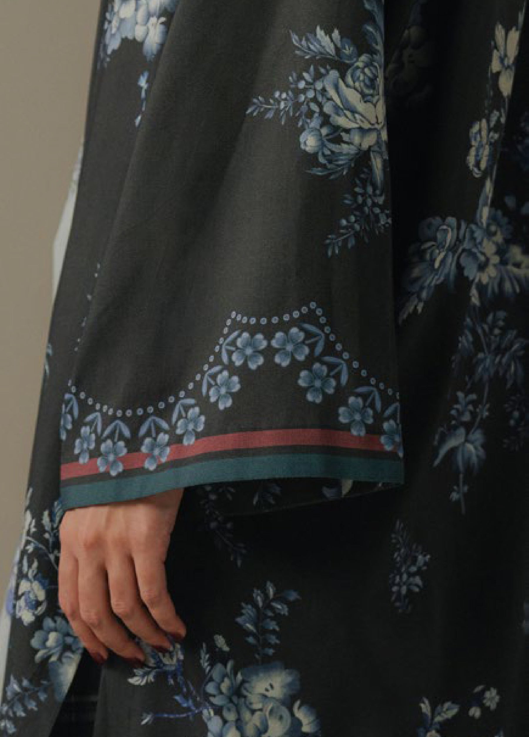 Zara Shahjahan | Coco Prints 25 | Hushed Ember-6B - Official Zara Shahjahan stockist in UK - Sakeena London