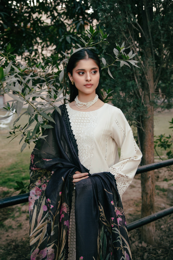 Manara | Vintage Flora 25 | SEHER - Official Manara stockist in UK - Sakeena London