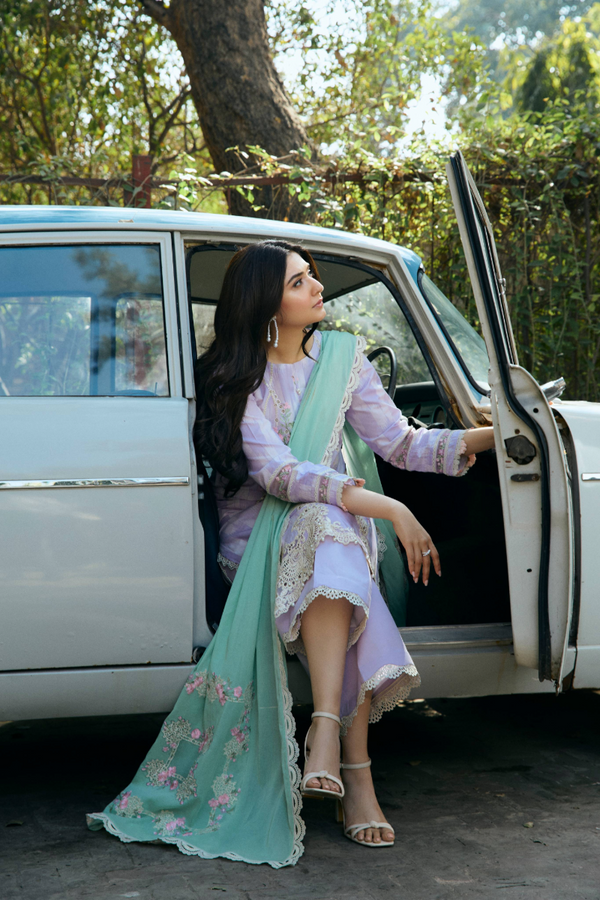 Manara | Vintage Flora 25 | MAHRANG - Official Manara stockist in UK - Sakeena London