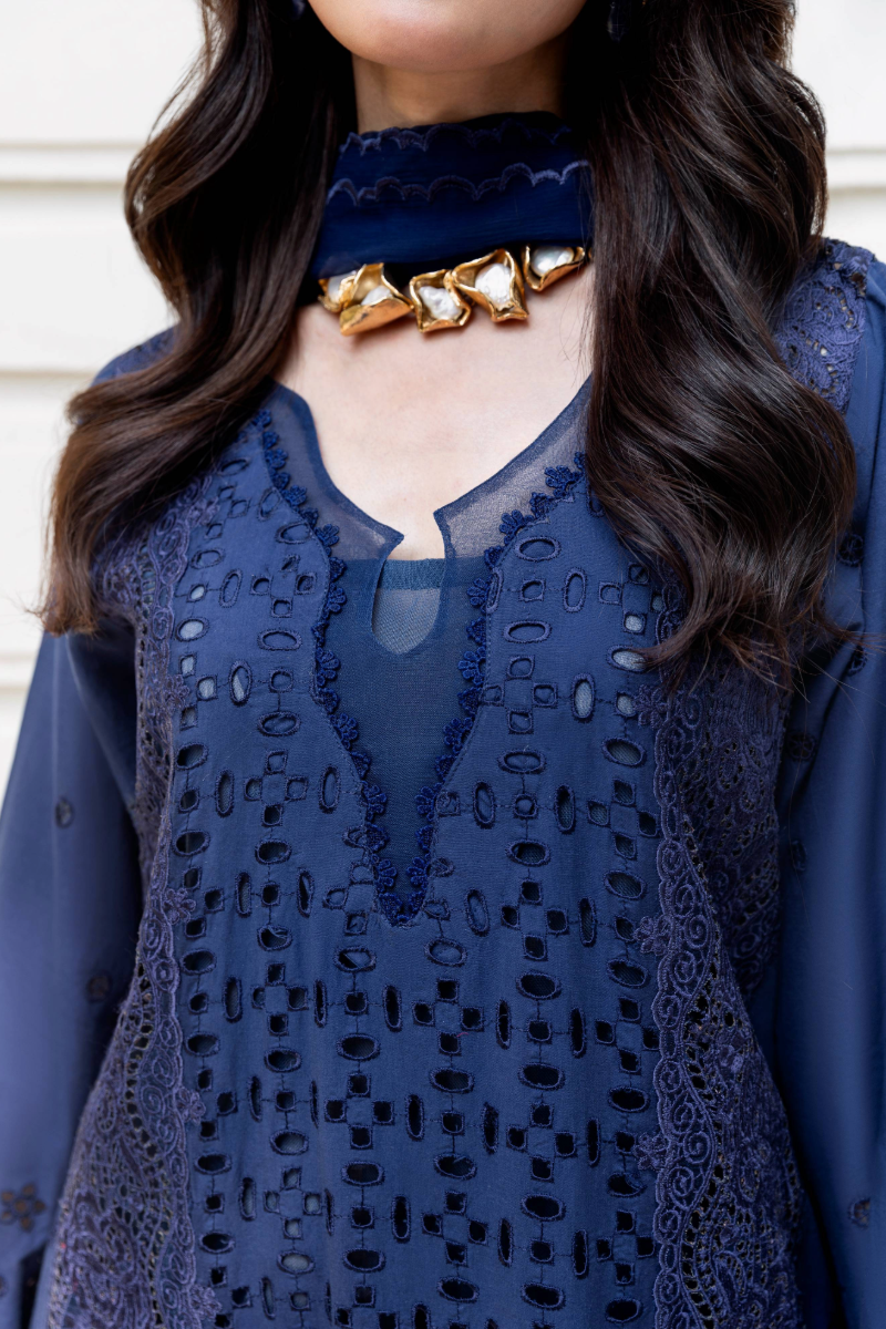 Manara | Mgrolia Garden 25 | INDIGO - Official Manara stockist in UK - Sakeena London