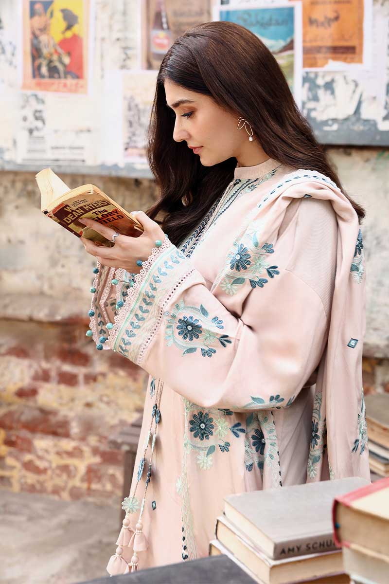 Cross Stitch | Khaddar Linen 25 | SUBTLE MAZE - Official Cross Stitch stockist in UK - Sakeena London