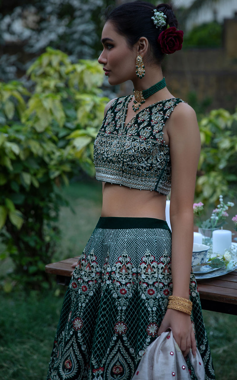 Threads and Motifs | Formal Dresses 24 | 7556 - Official Threads and Motifs stockist in UK - Sakeena London