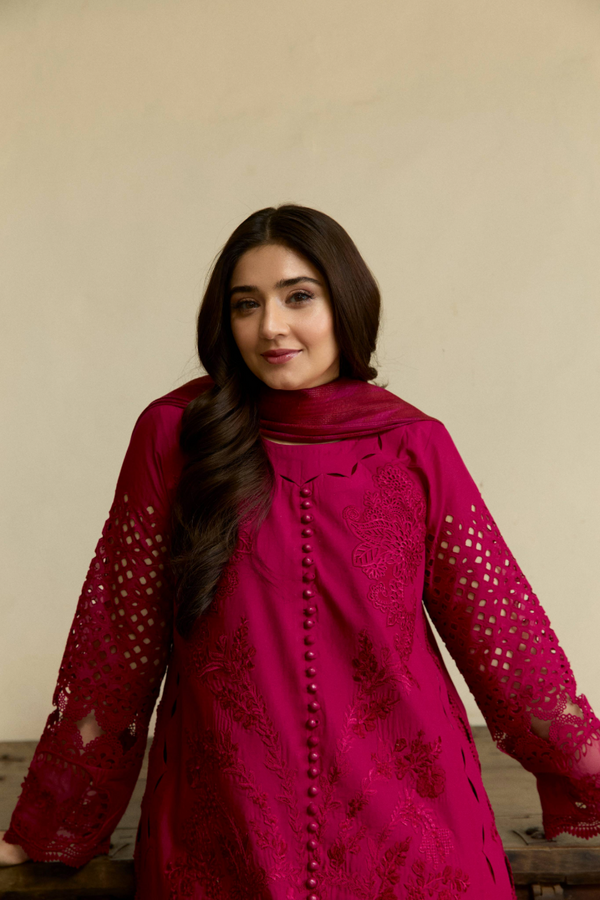 Manara | Vintage Flora 25 | NAZNEEN - Official Manara stockist in UK - Sakeena London