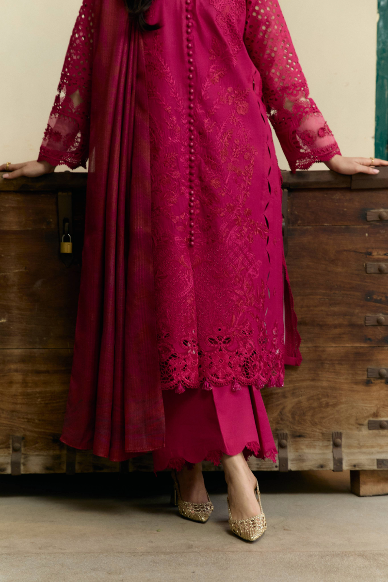 Manara | Vintage Flora 25 | NAZNEEN - Official Manara stockist in UK - Sakeena London