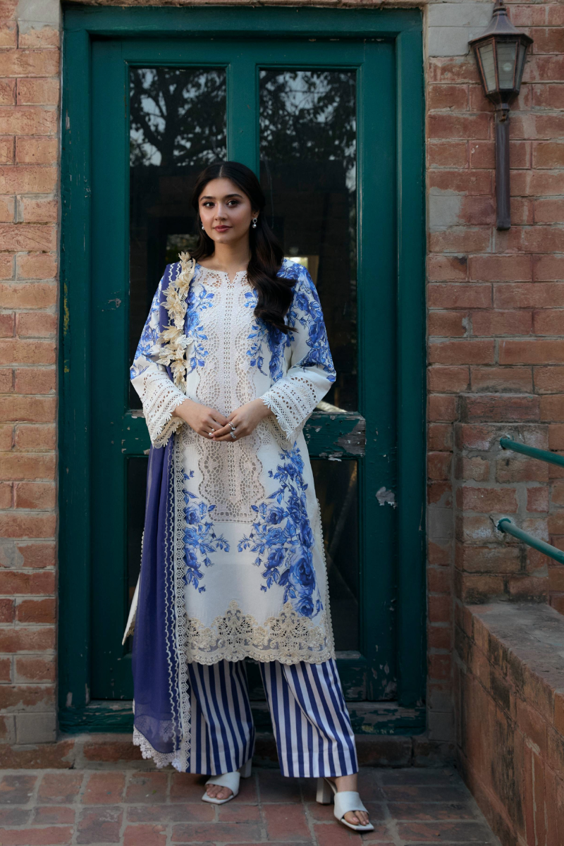 Manara | Vintage Flora 25 | DURR-E-FISHAN - Official Manara stockist in UK - Sakeena London