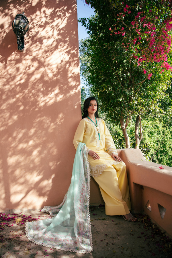 Manara | Vintage Flora 25 | NOOR - Official Manara stockist in UK - Sakeena London