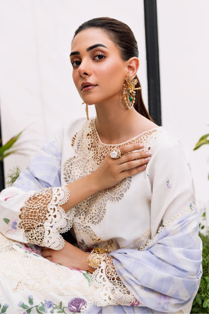 Manara | Mgrolia Garden 25 | MIRAGE - Official Manara stockist in UK - Sakeena London