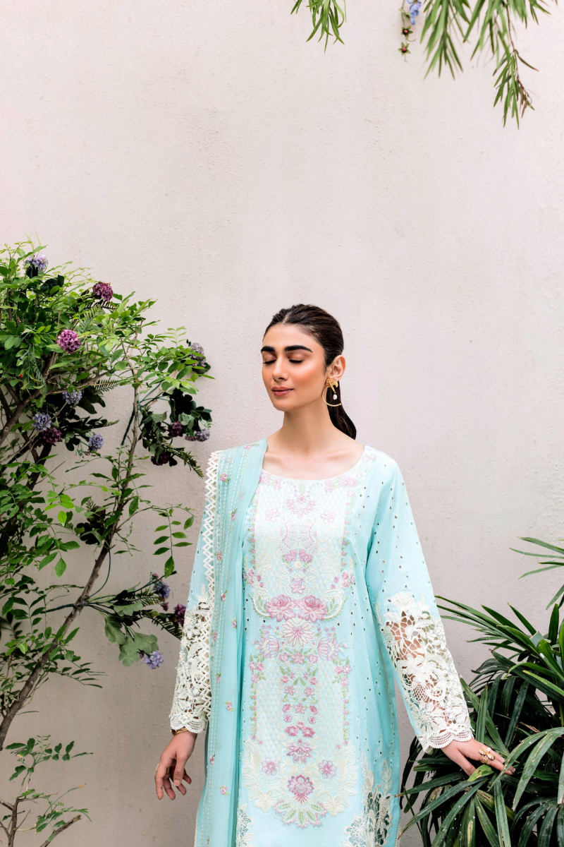 Manara | Mgrolia Garden 25 | AZURE - Official Manara stockist in UK - Sakeena London