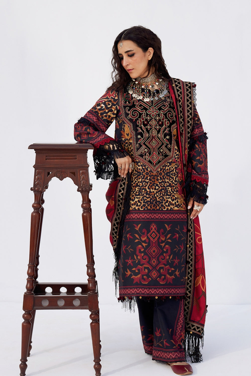 Saira Rizwan | Winter Khaddar 25 | NAZ-SRW25-09 - Official Saira Rizwan stockist in UK - Sakeena London
