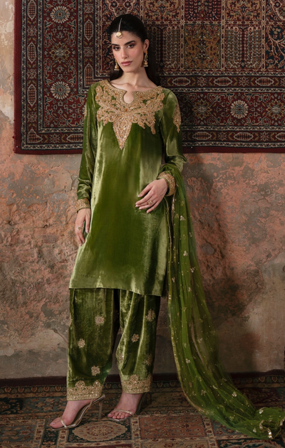 Maya | Viola Luxe Velvet 25 | TALIYA - Official Maya stockist in UK - Sakeena London