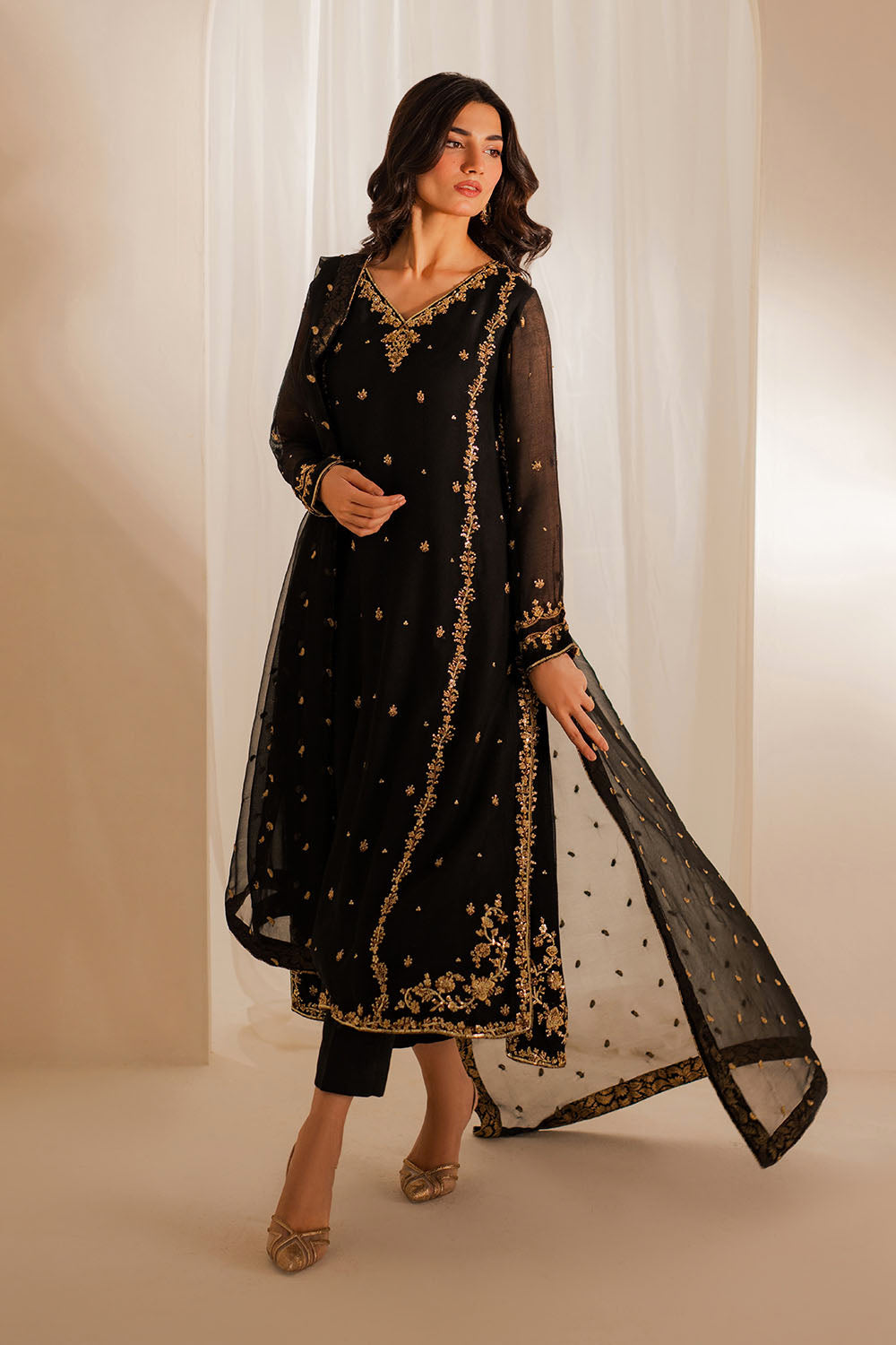 Vintage | Celine Luxe | Kaia - Official Vintage stockist in UK - Sakeena London