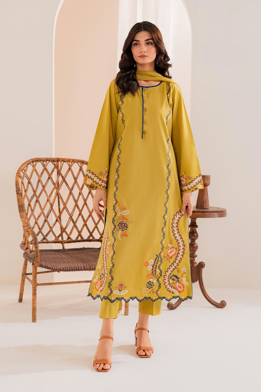 Vintage | Celine Luxe | Matcha - Official Vintage stockist in UK - Sakeena London