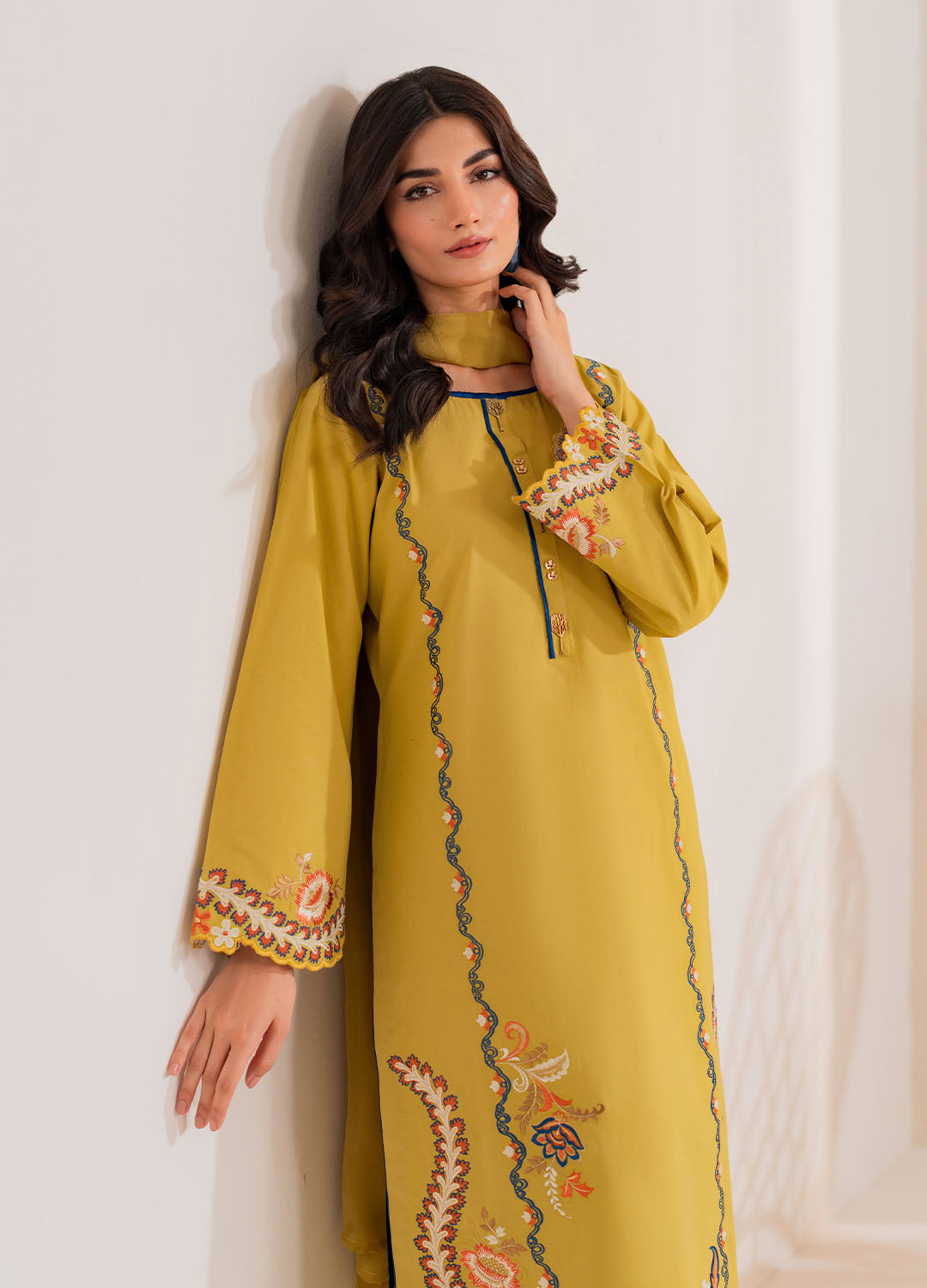 Vintage | Celine Luxe | Matcha - Official Vintage stockist in UK - Sakeena London