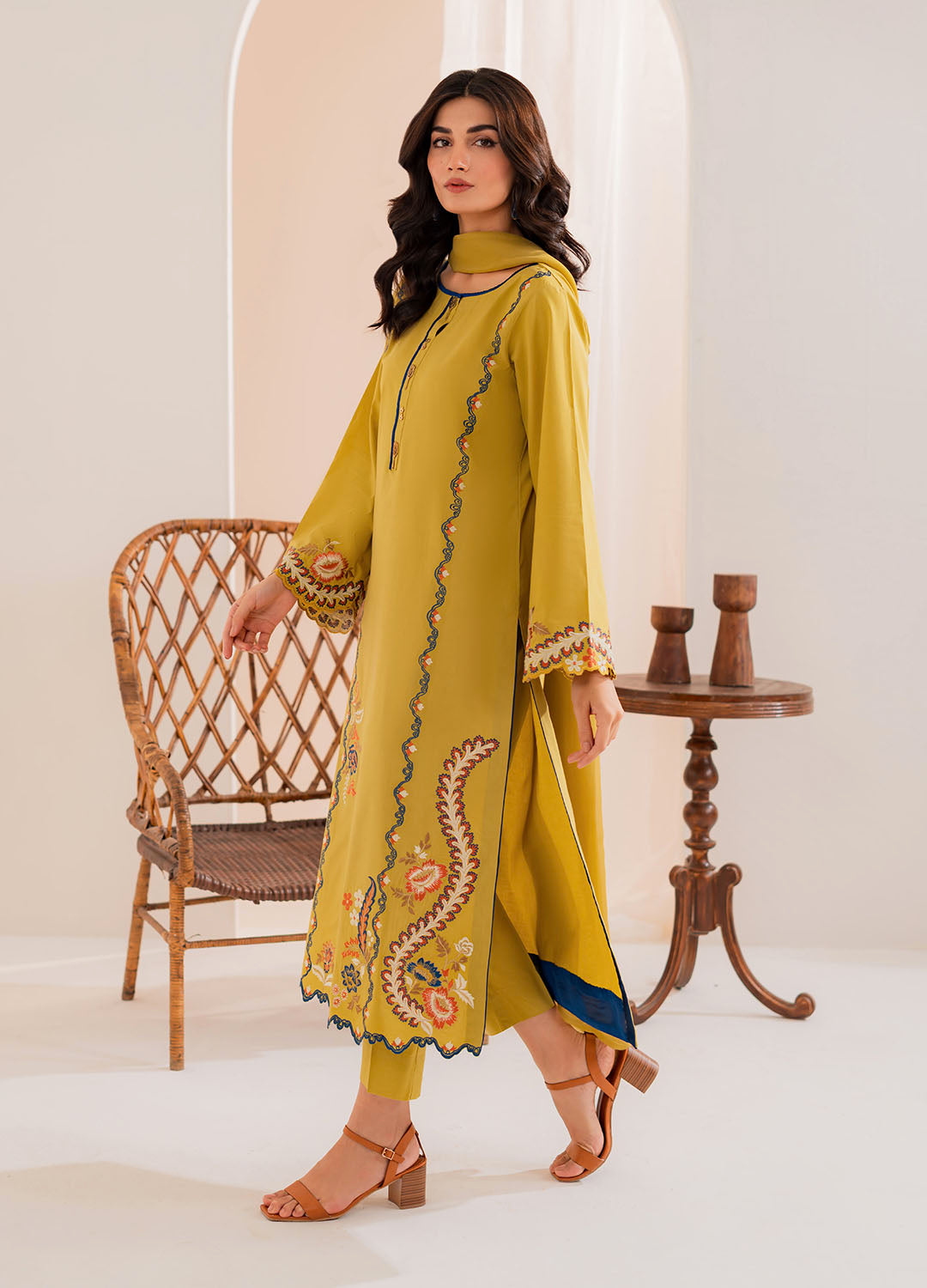 Vintage | Celine Luxe | Matcha - Official Vintage stockist in UK - Sakeena London